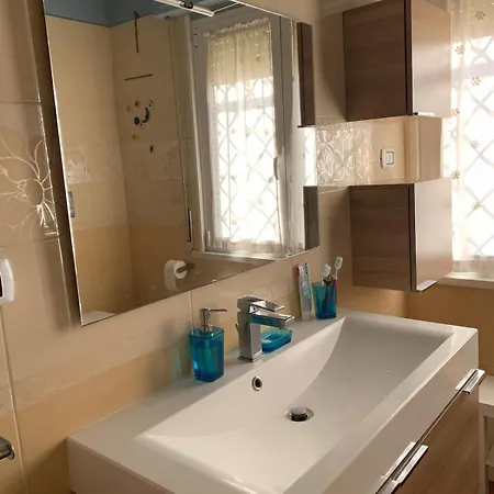 شقة Attico Luminoso Terrazza Centocelle