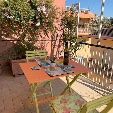 Attico Luminoso Terrazza Centocelle شقة