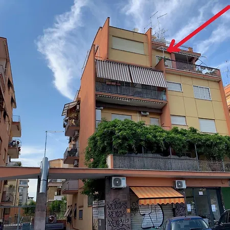 Attico Luminoso Terrazza Centocelle روما