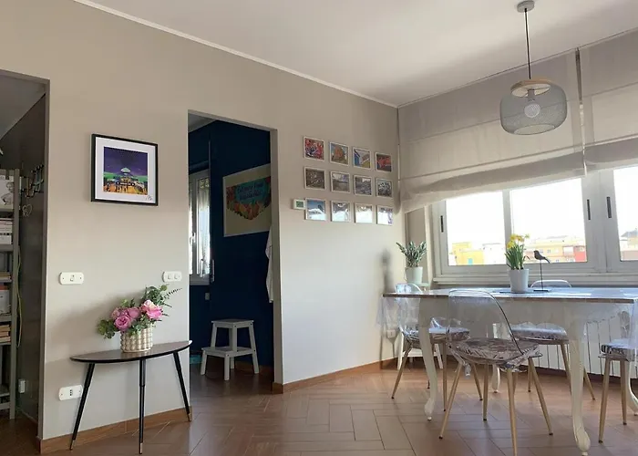 Attico Luminoso Terrazza Centocelle * Rome