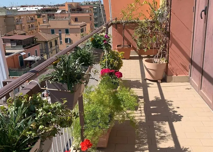 Attico Luminoso Terrazza Centocelle Rome