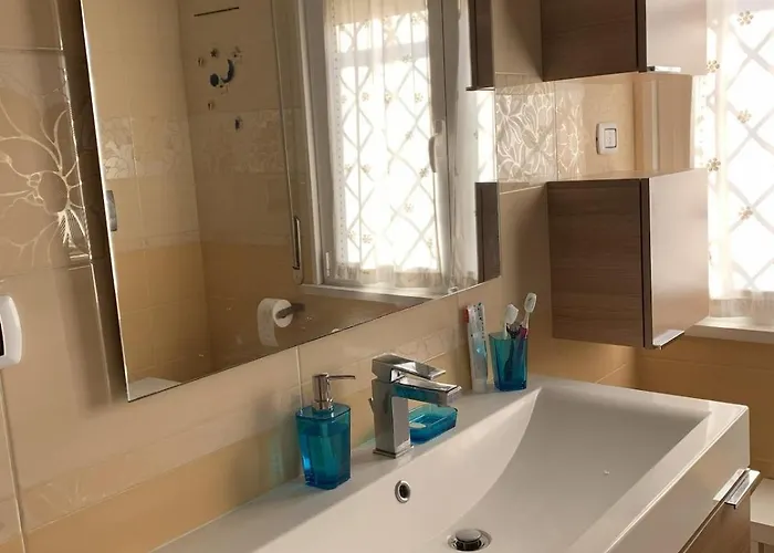 Apartment Attico Luminoso A 7 Fermate Dal Colosseo