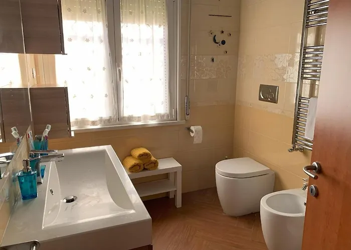 Attico Luminoso A 7 Fermate Dal Colosseo Apartment